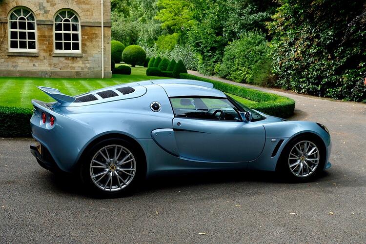 exige 2.jpeg